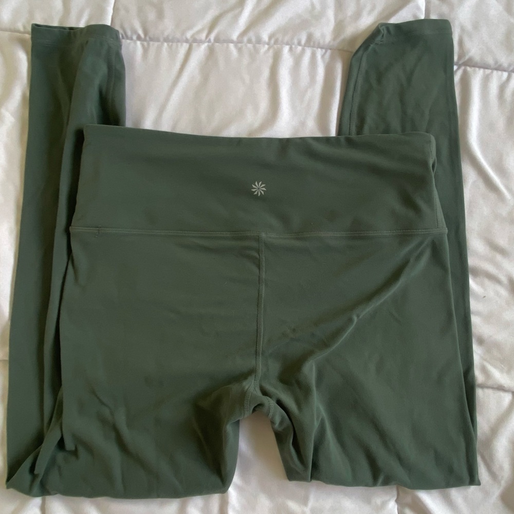 Athleta medium green leggings